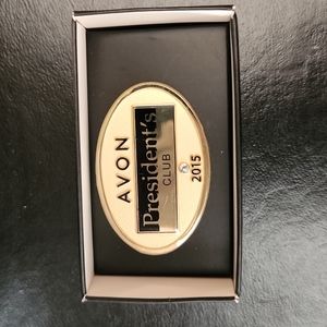 Avon President's Club Recognition Pin